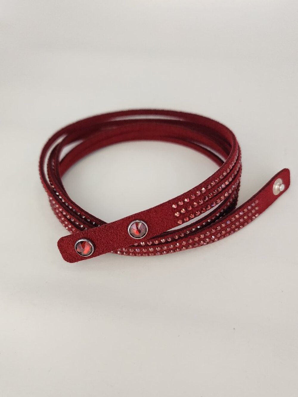 Touchstone Crystal Wrap-Star Siam Red